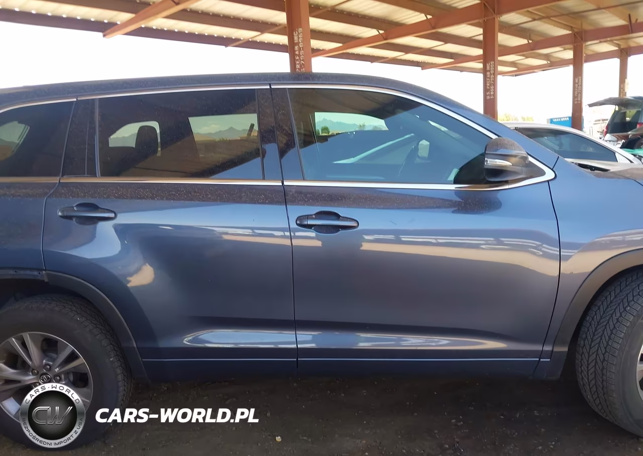 2016 Toyota Highlander Le Plus V6 VIN:5TDZKRFH3GS169133 - 14
