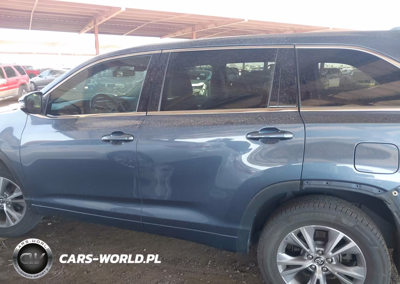2016 Toyota Highlander Le Plus V6 VIN:5TDZKRFH3GS169133 - 15