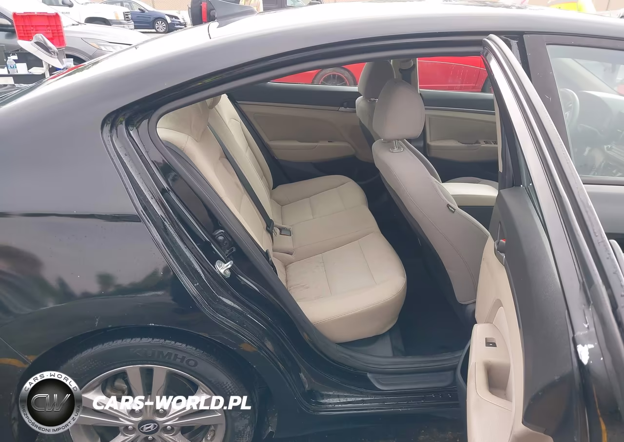 2018 Hyundai Elantra Sel VIN:5NPD84LF2JH371912 - 8