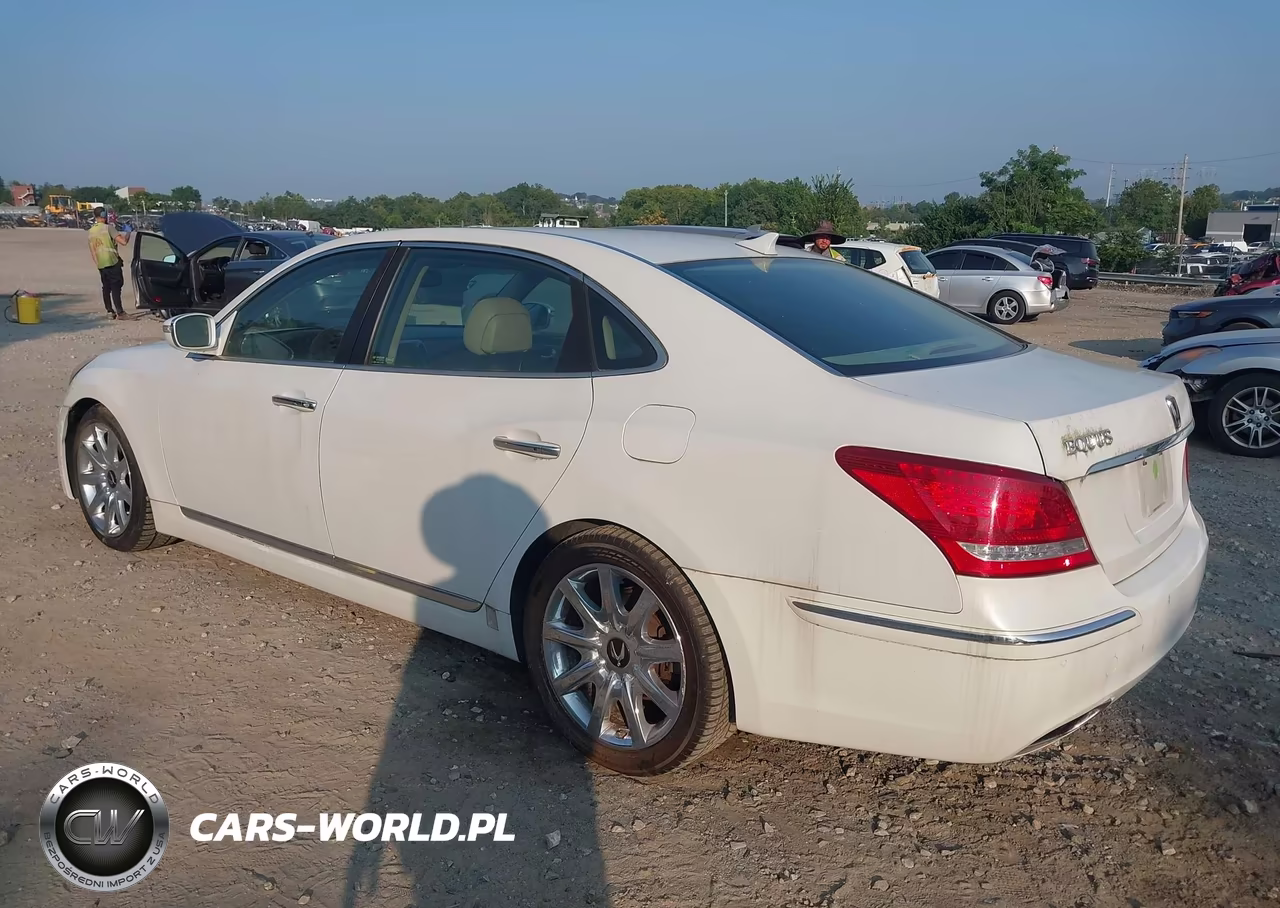 2012 Hyundai Equus Signature VIN:KMHGH4JH7CU054486 - 3