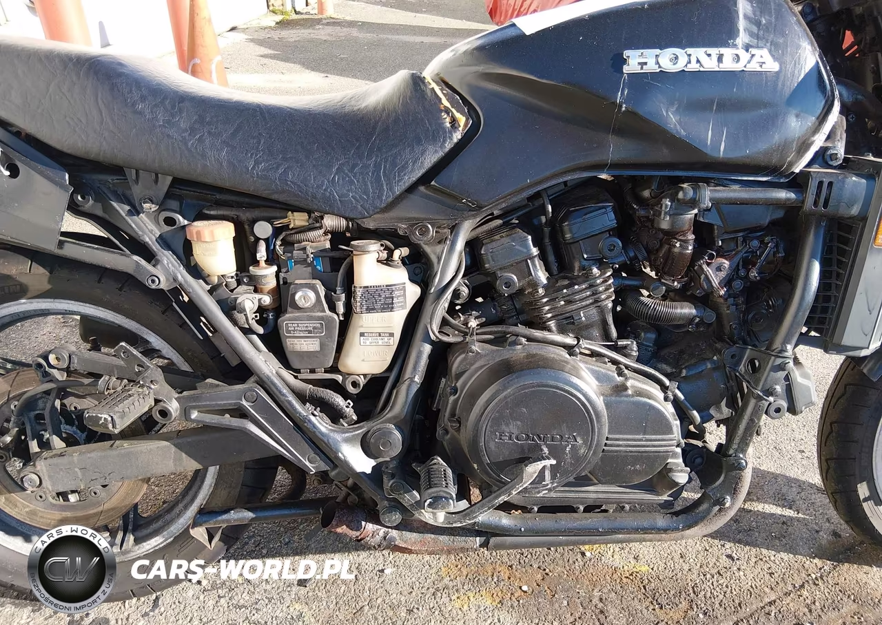 1984 Honda Vf1100 S VIN:1HFSC1704EA004104 - 9