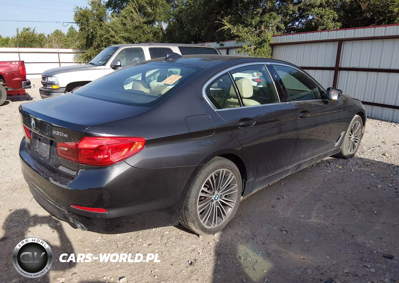2020 BMW 5 Series 530E Iperformance VIN:WBAJA9C02LCD44059 - 4