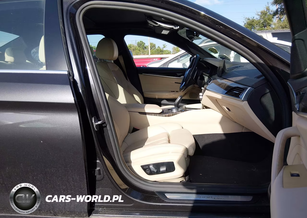 2020 BMW 5 Series 530E Iperformance VIN:WBAJA9C02LCD44059 - 5