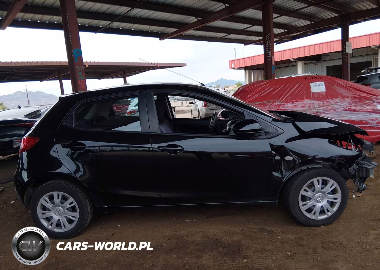 2011 Mazda Mazda2 Sport VIN:JM1DE1HZ6B0119377 - 13