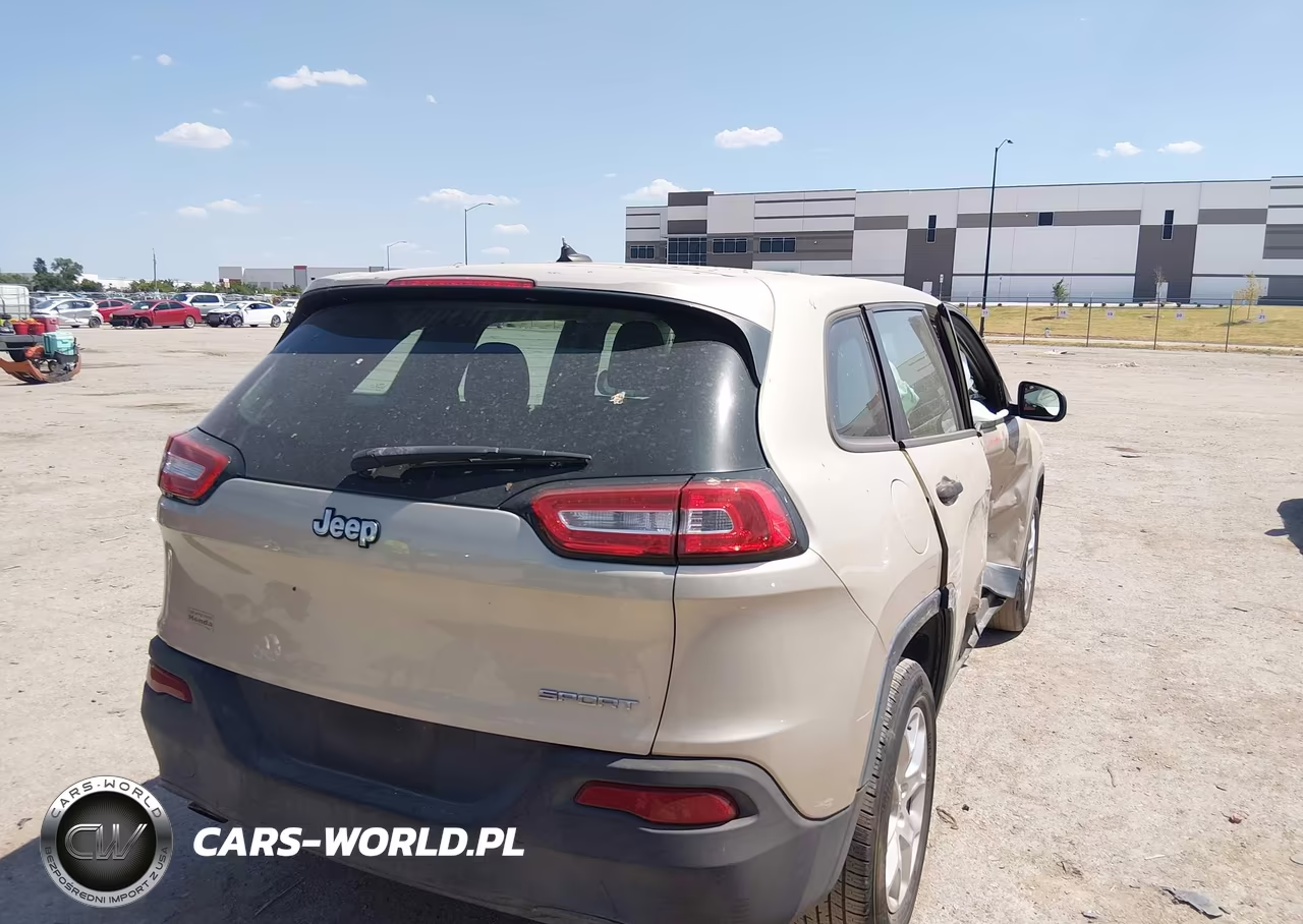 2014 Jeep Cherokee Sport VIN:1C4PJLAB6EW245483 - 4