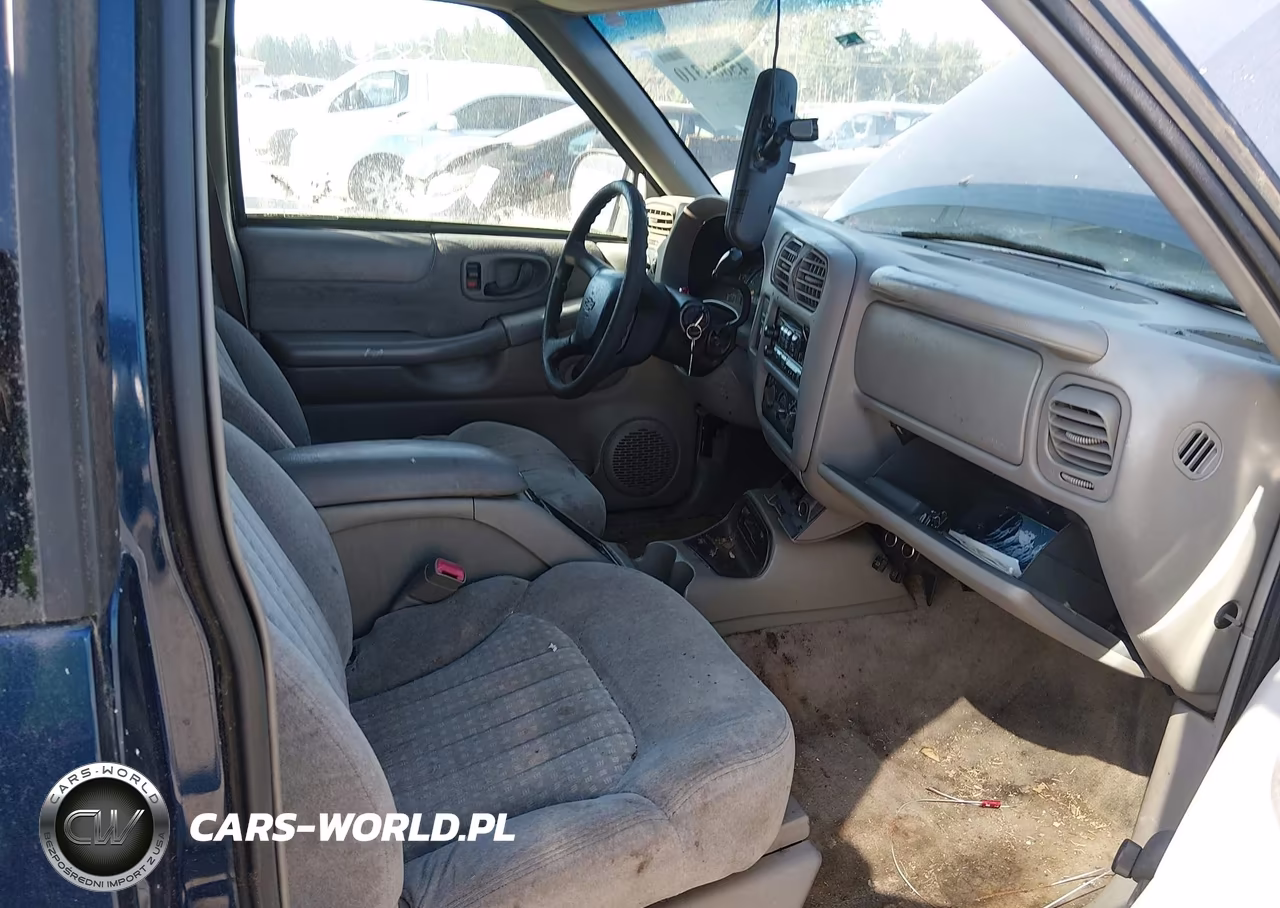 1999 Chevrolet S-10 Ls VIN:1GCCS19X3X8167400 - 5