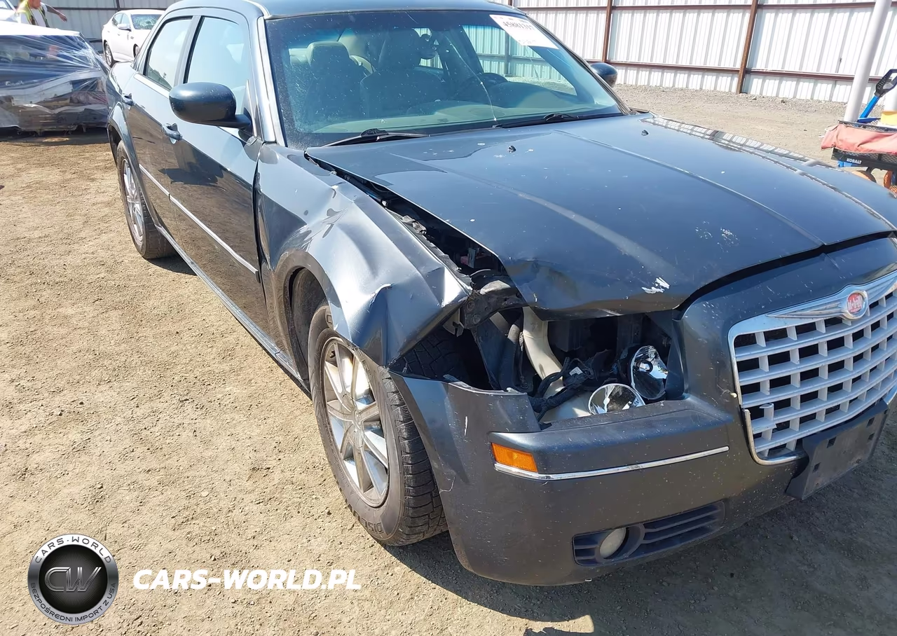 2007 Chrysler 300 Touring VIN:2C3LK53G17H679106 - 6