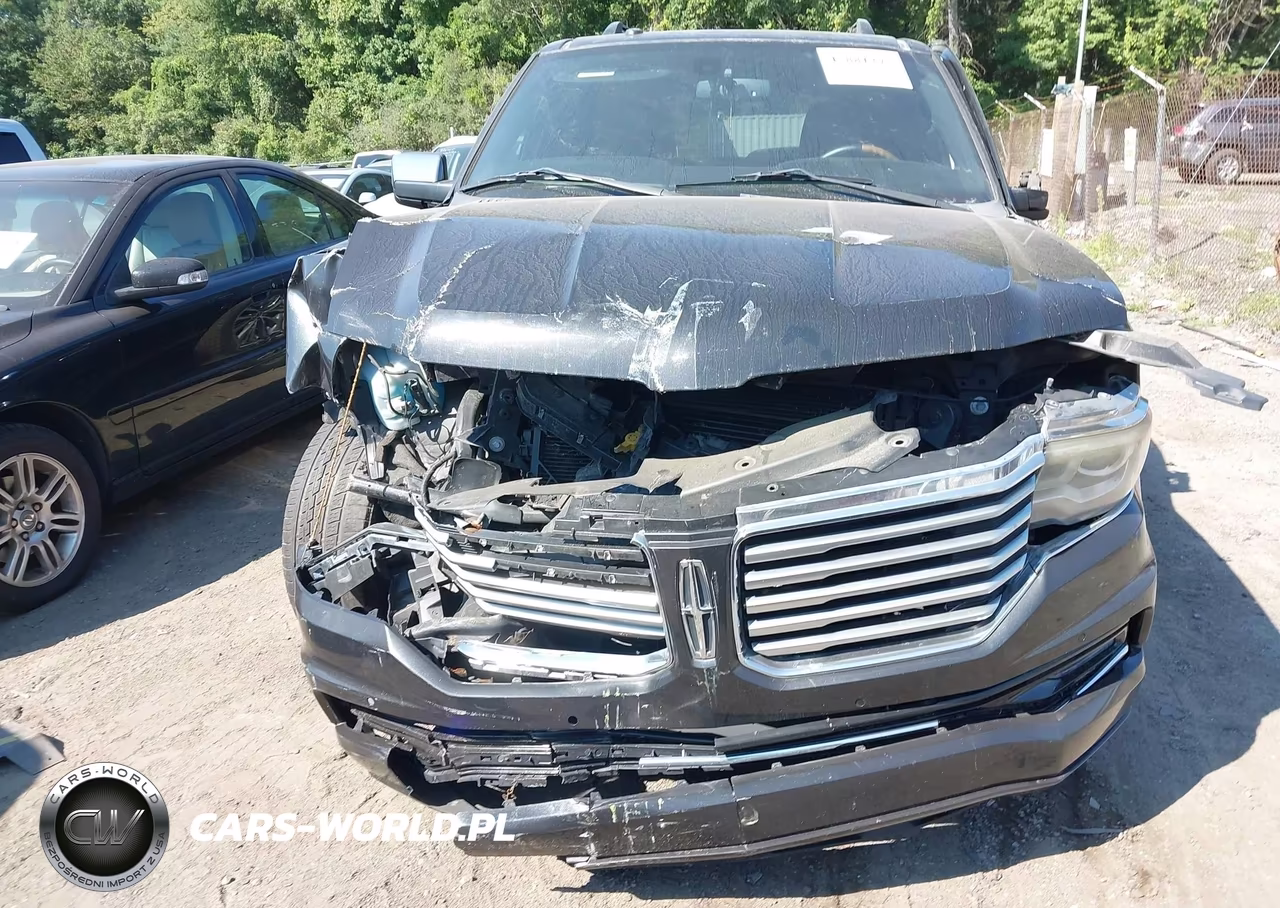 2015 Lincoln Navigator VIN:5LMJJ2HT3FEJ05096 - 12