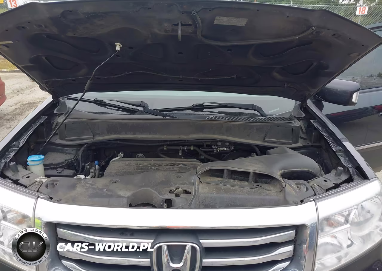 2013 Honda Pilot Touring VIN:5FNYF4H94DB053562 - 10