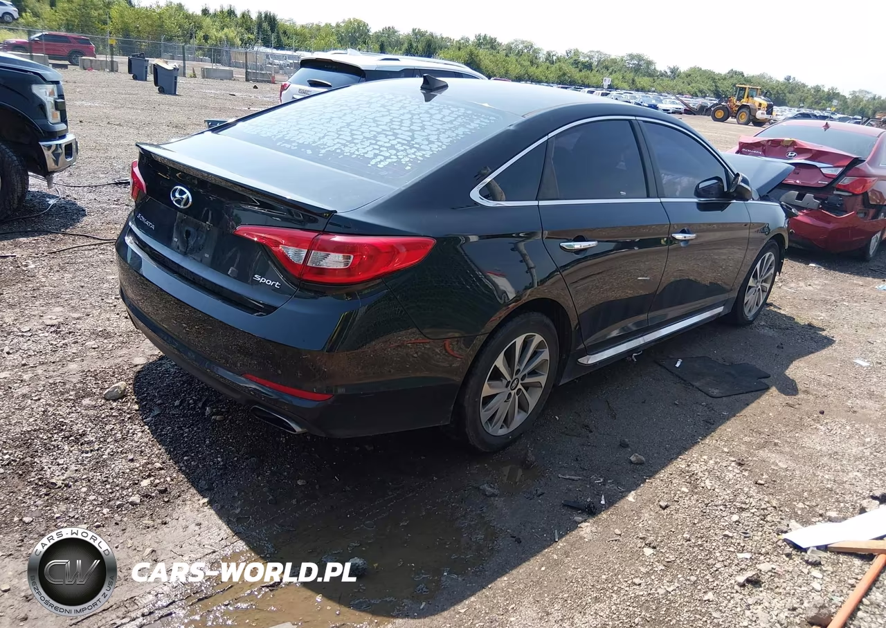 2017 Hyundai Sonata Sport VIN:5NPE34AF1HH528992 - 4
