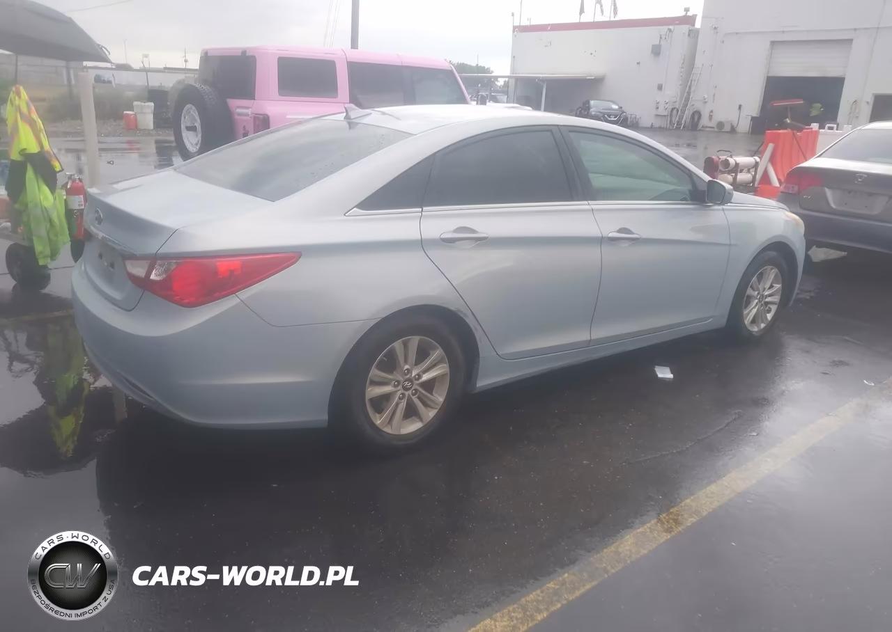 2013 Hyundai Sonata Gls VIN:5NPEB4AC3DH727531 - 4