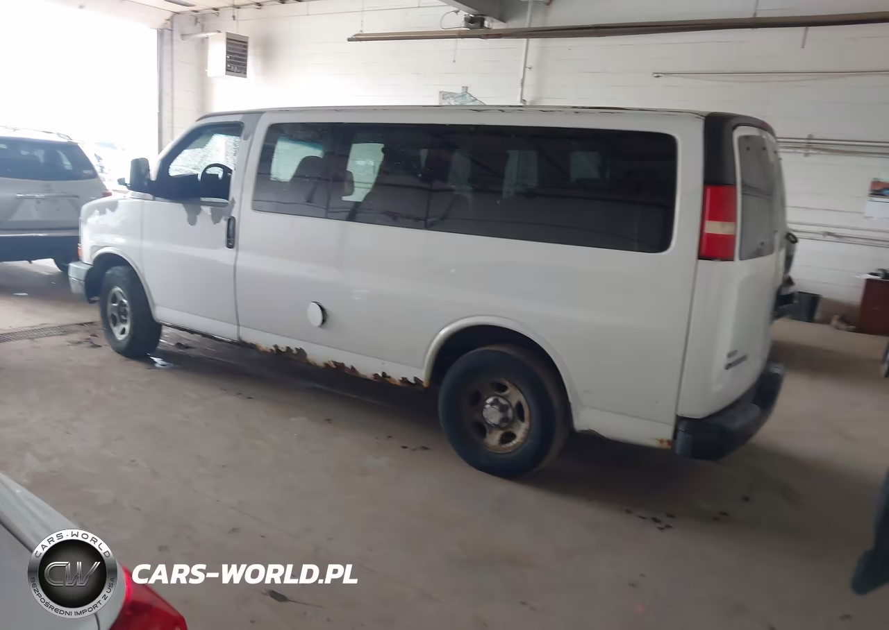 2007 Chevrolet Express Passenger Ls VIN:1GNFG15Z371210431 - 3
