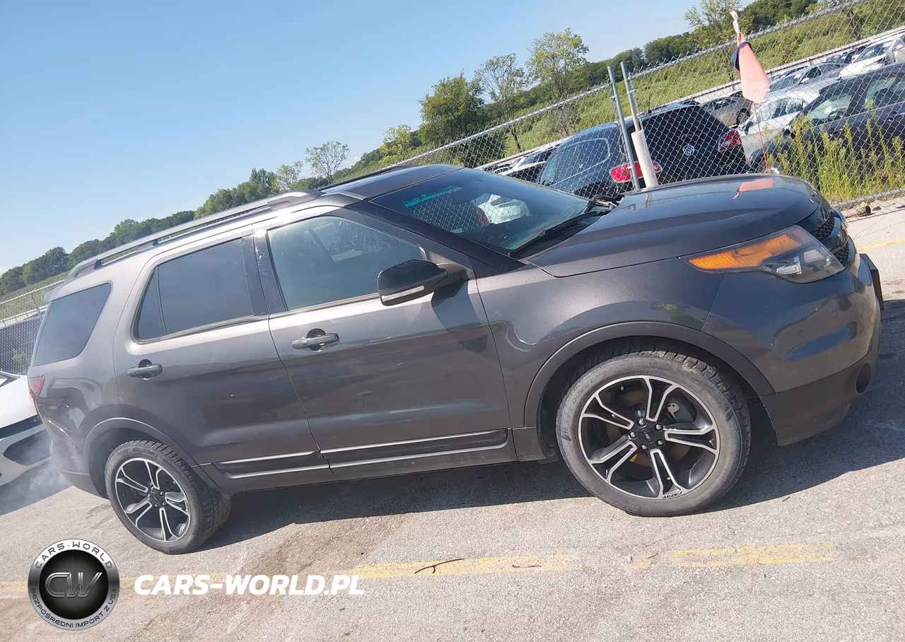 2015 Ford Explorer Sport VIN:1FM5K8GT4FGB73529 - 14