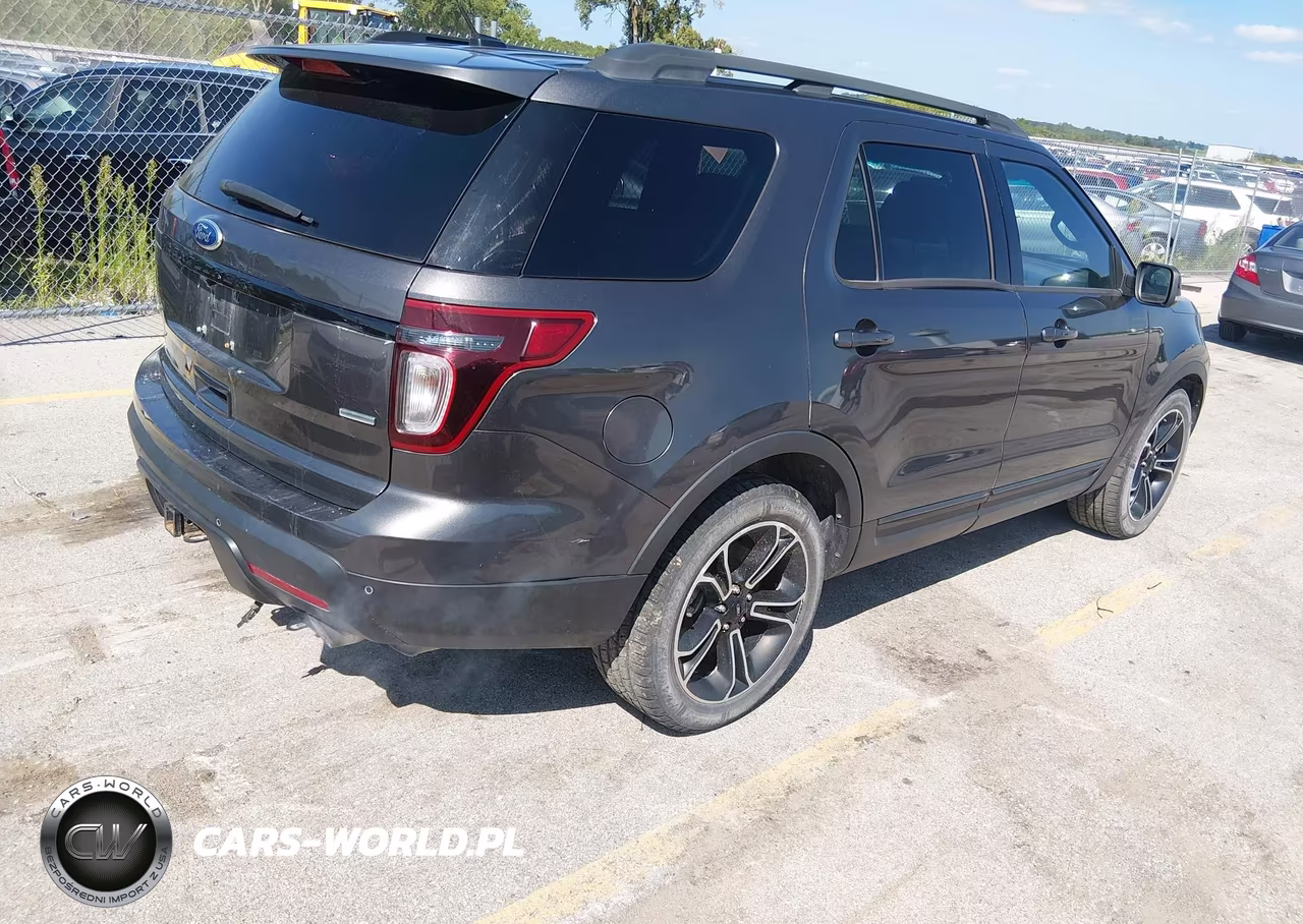 2015 Ford Explorer Sport VIN:1FM5K8GT4FGB73529 - 4