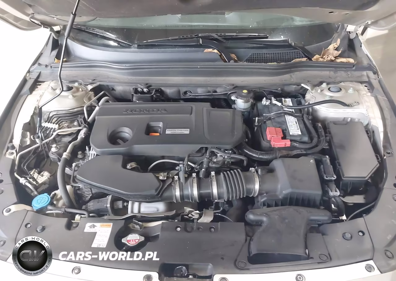 2018 Honda Accord Touring 2.0T VIN:1HGCV2F91JA032727 - 10