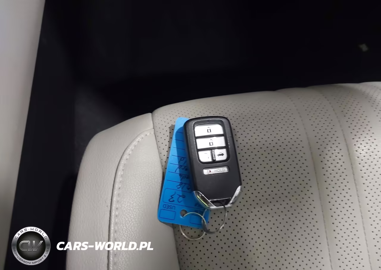 2018 Honda Accord Touring 2.0T VIN:1HGCV2F91JA032727 - 11