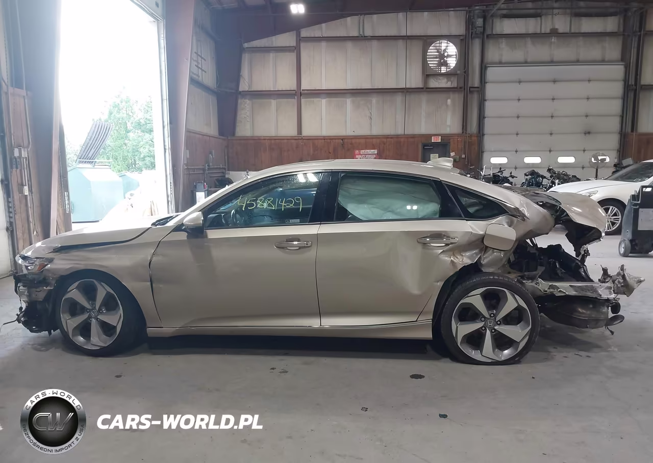 2018 Honda Accord Touring 2.0T VIN:1HGCV2F91JA032727 - 14