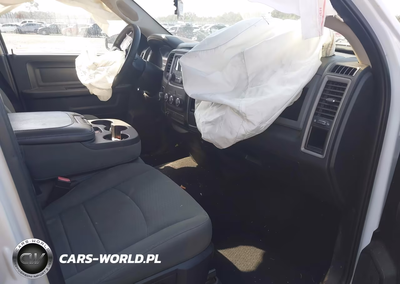 2016 Ram 1500 Tradesman VIN:1C6RR6FT0GS119366 - 5