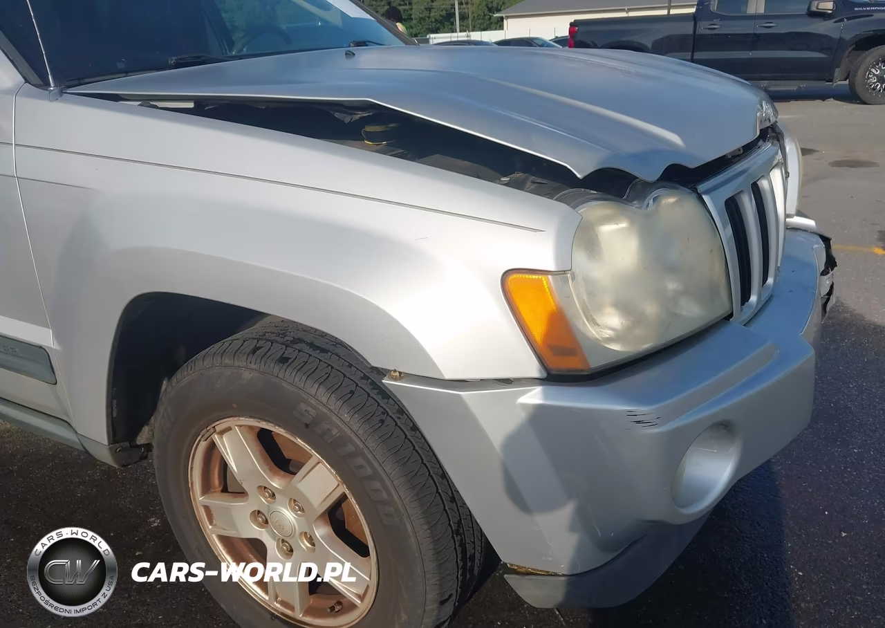 2005 Jeep Grand Cherokee Laredo VIN:1J4GS48K45C656000 - 13