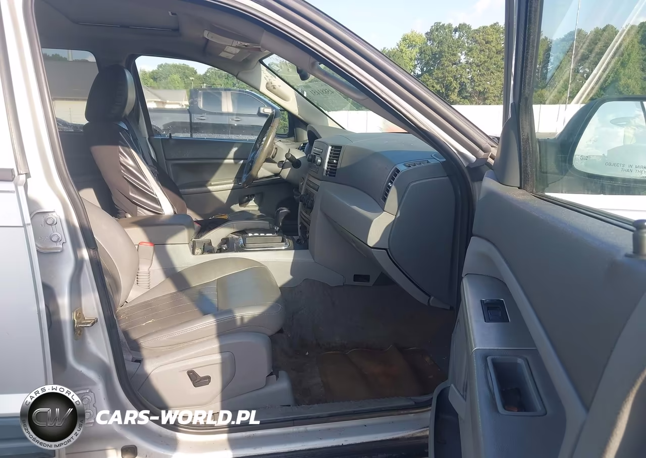 2005 Jeep Grand Cherokee Laredo VIN:1J4GS48K45C656000 - 5