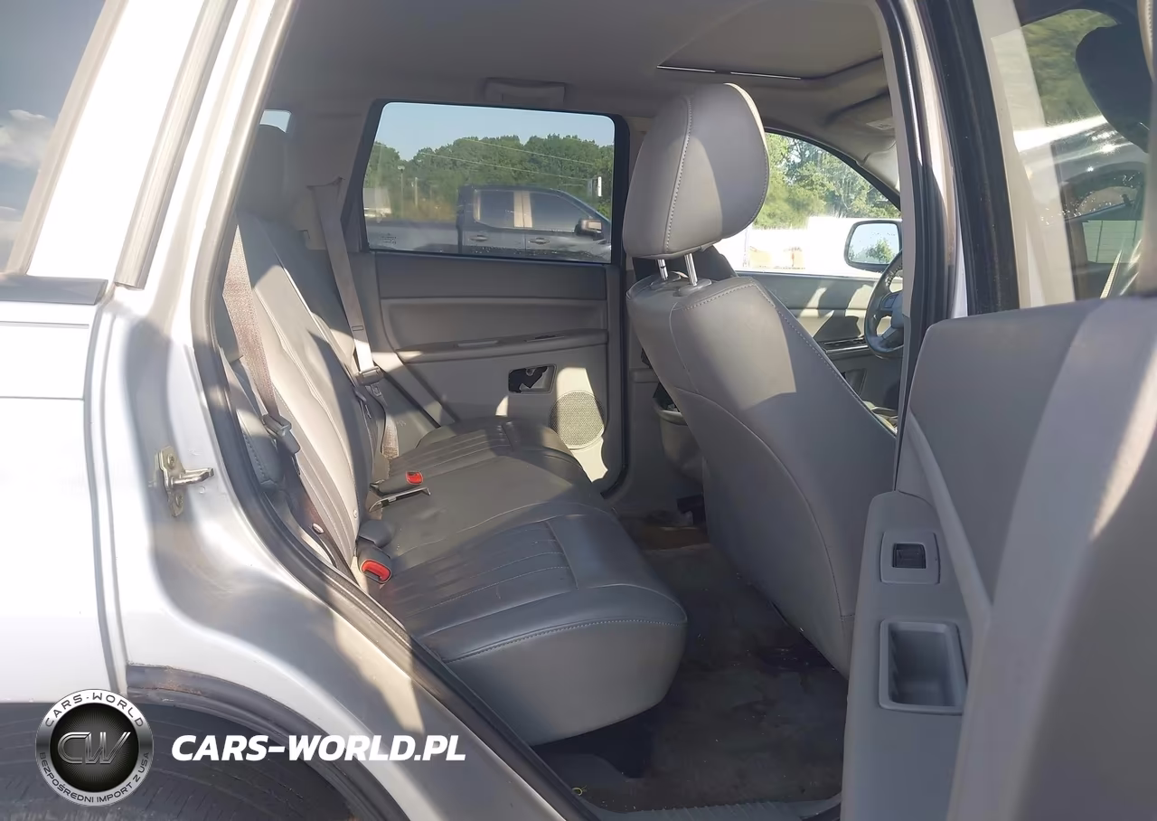 2005 Jeep Grand Cherokee Laredo VIN:1J4GS48K45C656000 - 8