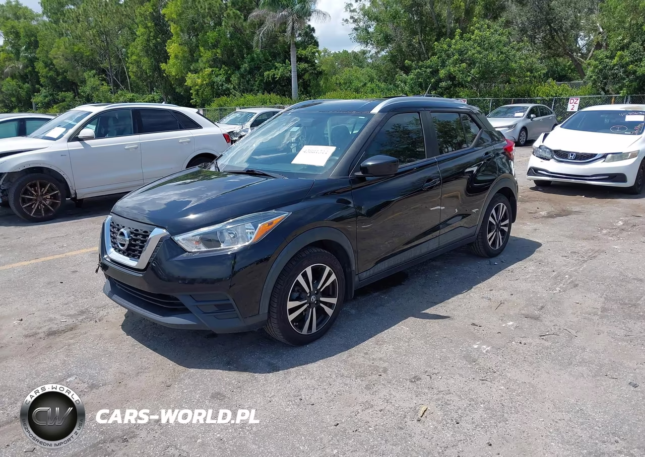 2019 Nissan Kicks Sv VIN:3N1CP5CU0KL521149 - 2