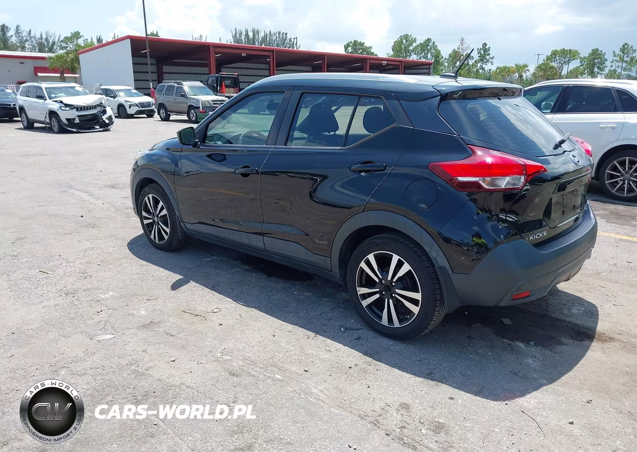 2019 Nissan Kicks Sv VIN:3N1CP5CU0KL521149 - 3