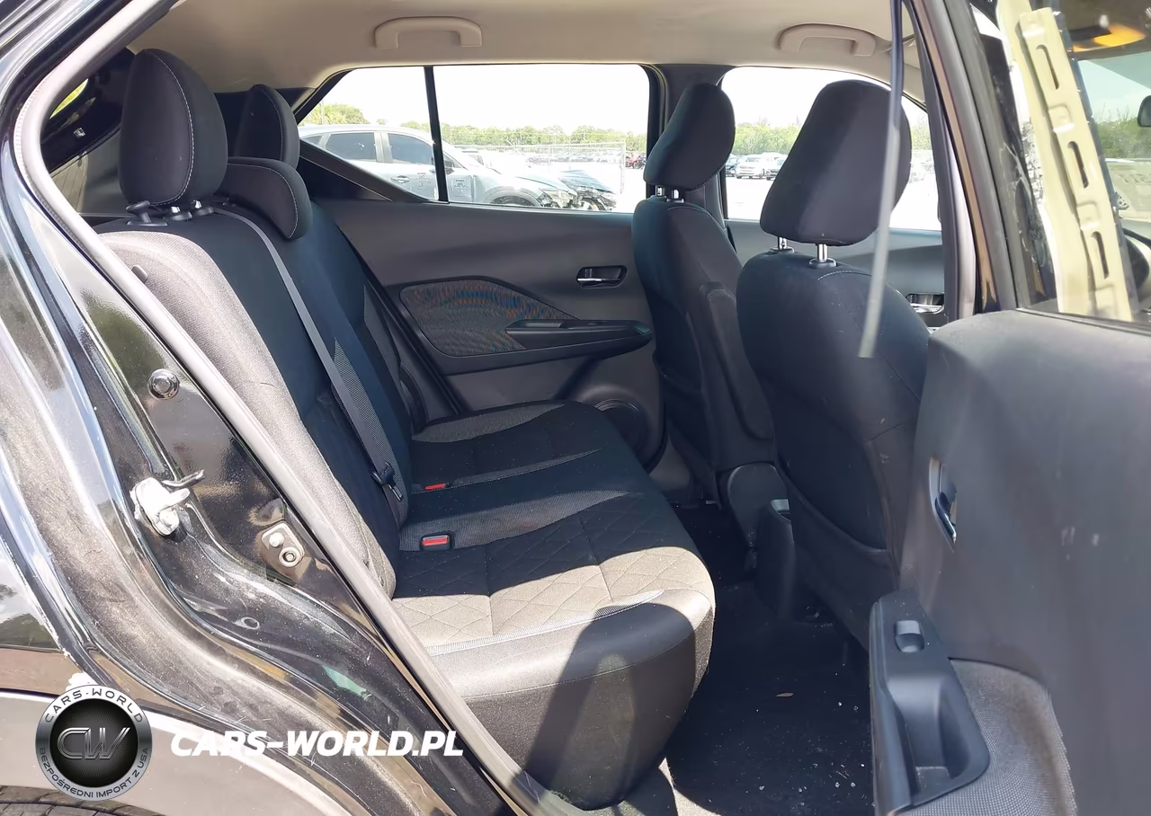2019 Nissan Kicks Sv VIN:3N1CP5CU0KL521149 - 8