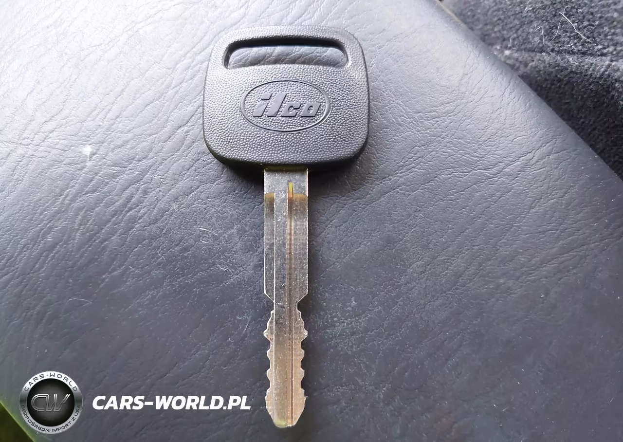 2003 Toyota Corolla S VIN:1NXBR32E73Z180367 - 11