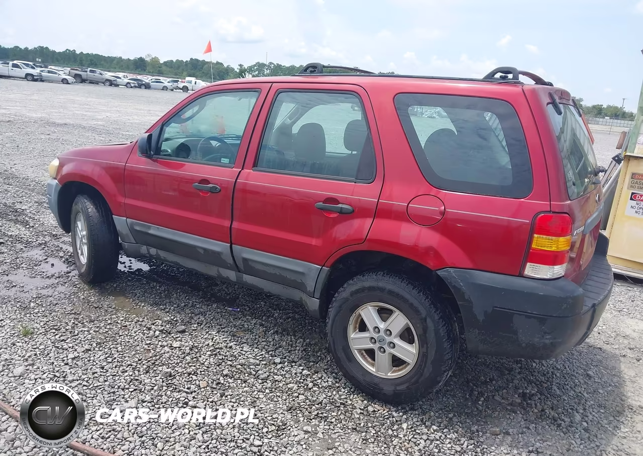 2005 Ford Escape Xls VIN:1FMYU02Z45KD29262 - 3