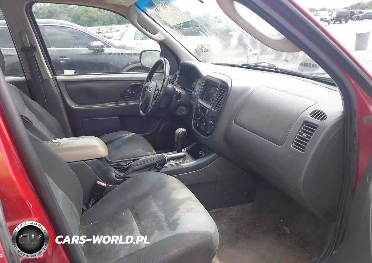 2005 Ford Escape Xls VIN:1FMYU02Z45KD29262 - 5
