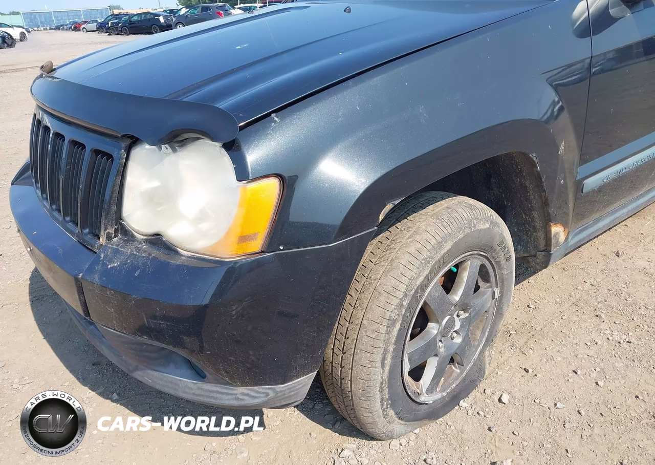 2008 Jeep Grand Cherokee Laredo VIN:1J8GR48K18C206237 - 12