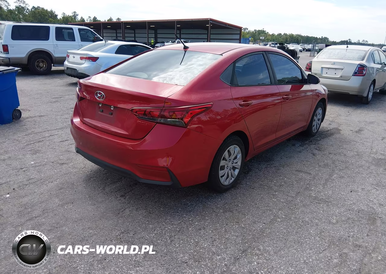 2018 Hyundai Accent Se VIN:3KPC24A38JE029195 - 4