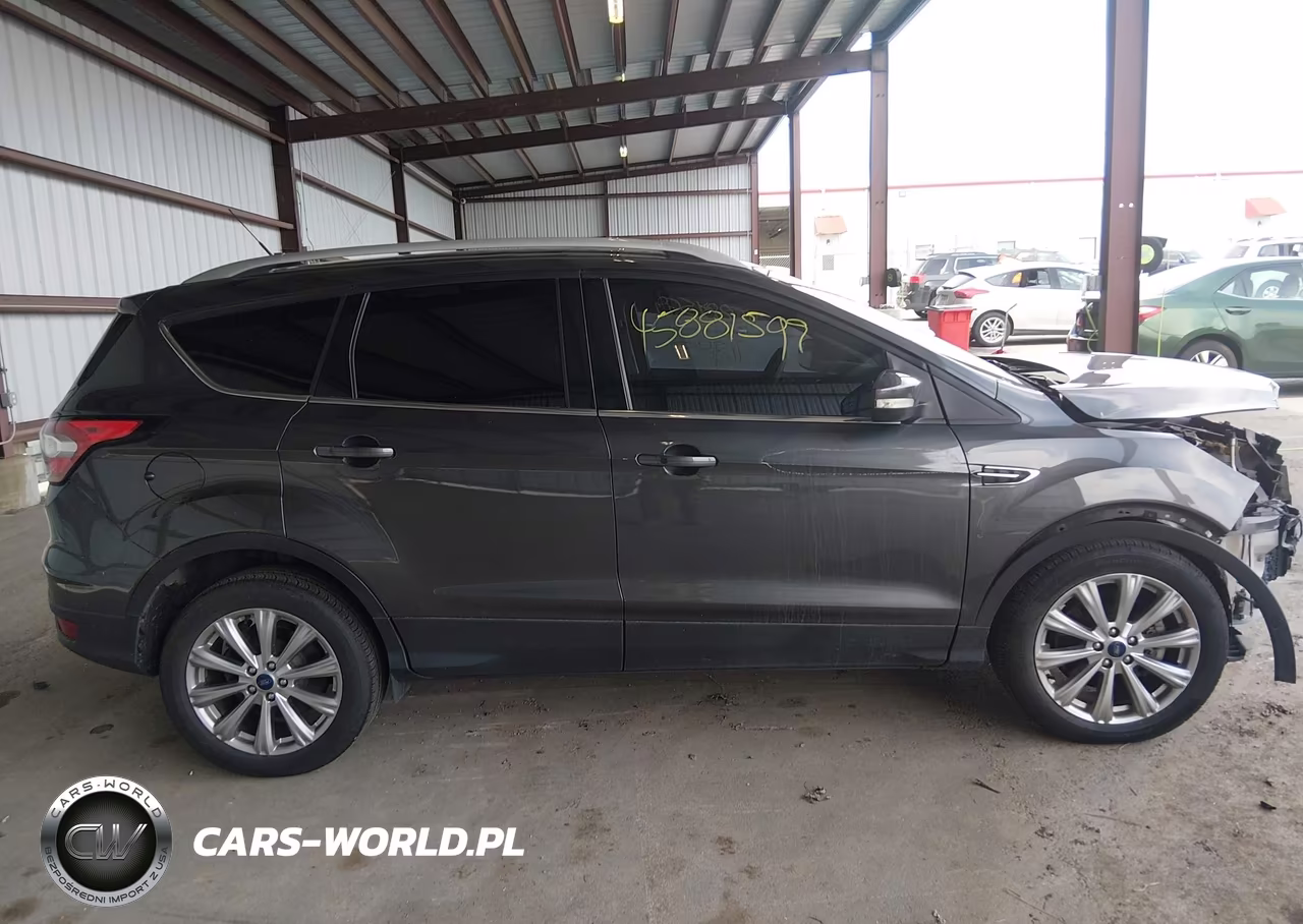 2018 Ford Escape Titanium VIN:1FMCU9J91JUC07019 - 14