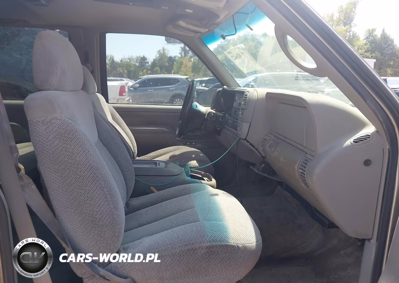 1999 GMC Yukon Sle VIN:1GKEK13R9XJ791976 - 5
