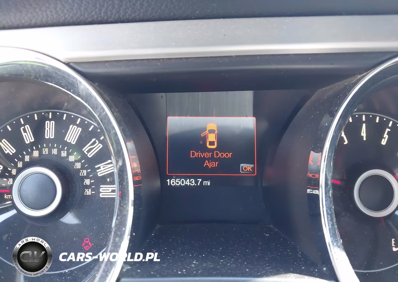2014 Ford Mustang V6 Premium VIN:1ZVBP8EM3E5241119 - 15