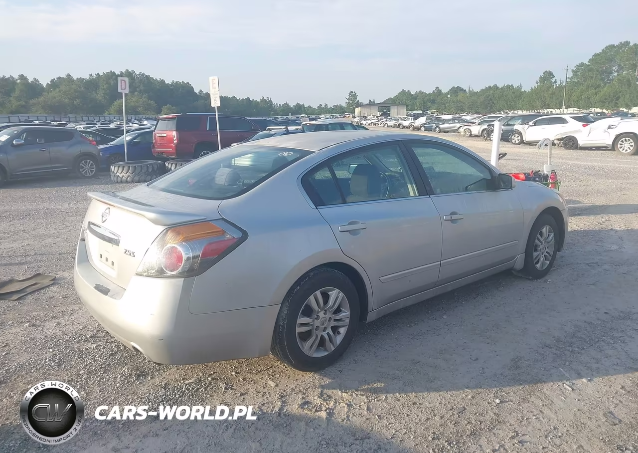 2012 Nissan Altima 2.5 S VIN:1N4AL2AP4CN482360 - 4
