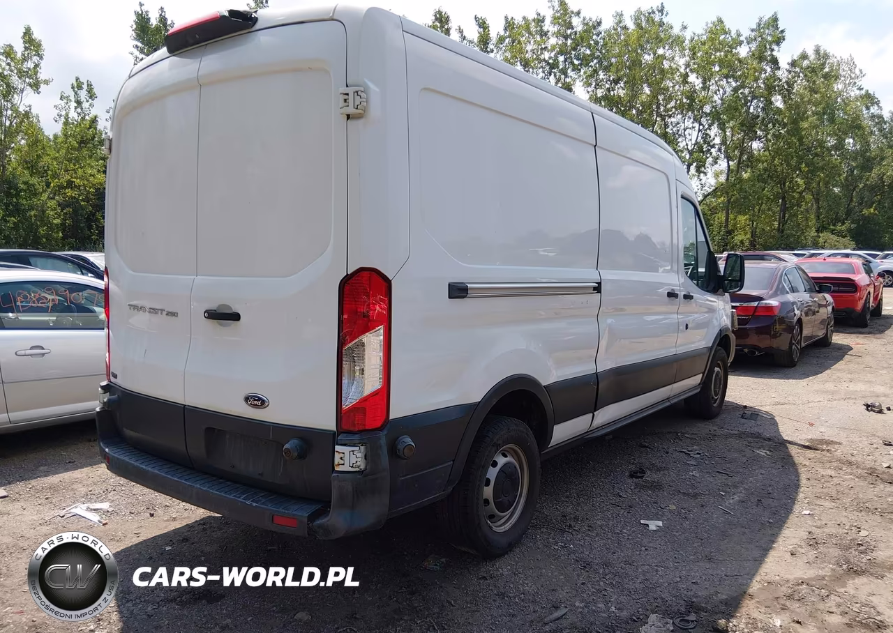 2018 Ford Transit-250 VIN:1FTYR2CM7JKA05334 - 4