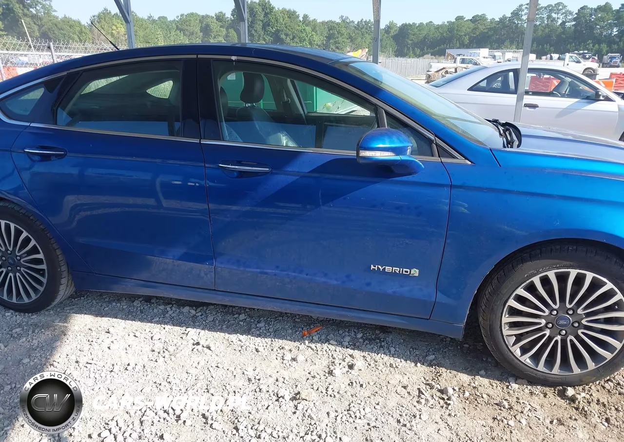 2018 Ford Fusion Hybrid Titanium VIN:3FA6P0RU6JR194164 - 13