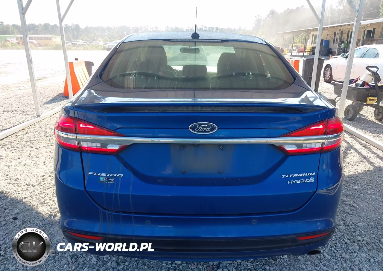 2018 Ford Fusion Hybrid Titanium VIN:3FA6P0RU6JR194164 - 16