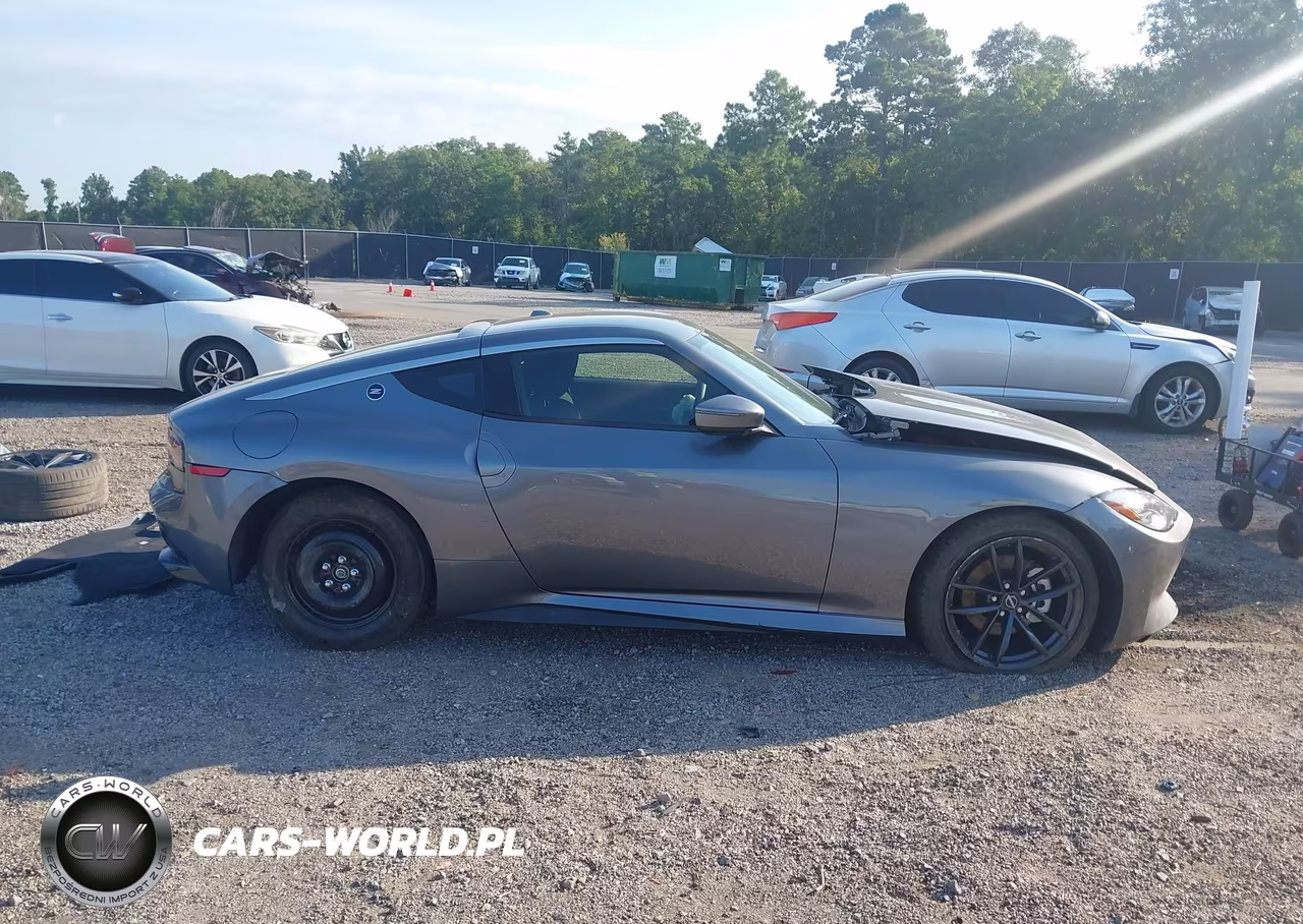 2025 Nissan Z Sport Manual Transmission VIN:JN1BZ4AH3SM410669 - 14