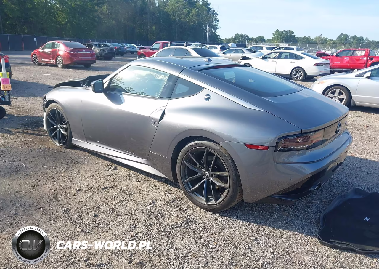 2025 Nissan Z Sport Manual Transmission VIN:JN1BZ4AH3SM410669 - 3