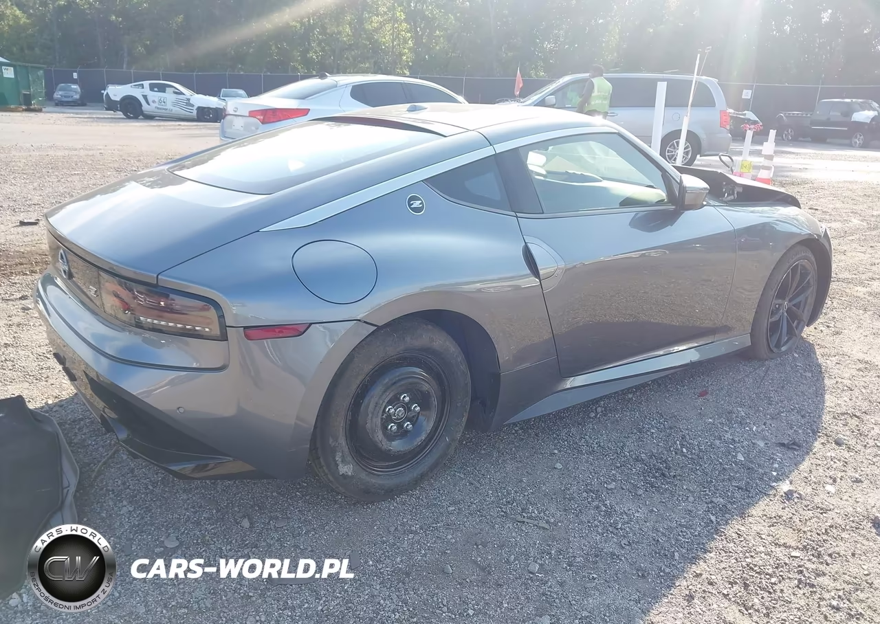 2025 Nissan Z Sport Manual Transmission VIN:JN1BZ4AH3SM410669 - 4