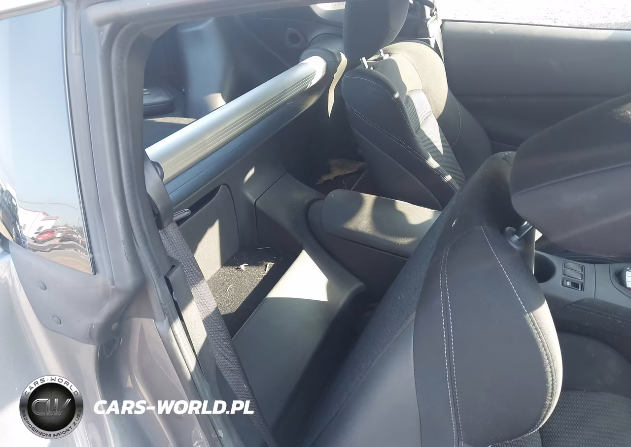 2025 Nissan Z Sport Manual Transmission VIN:JN1BZ4AH3SM410669 - 8