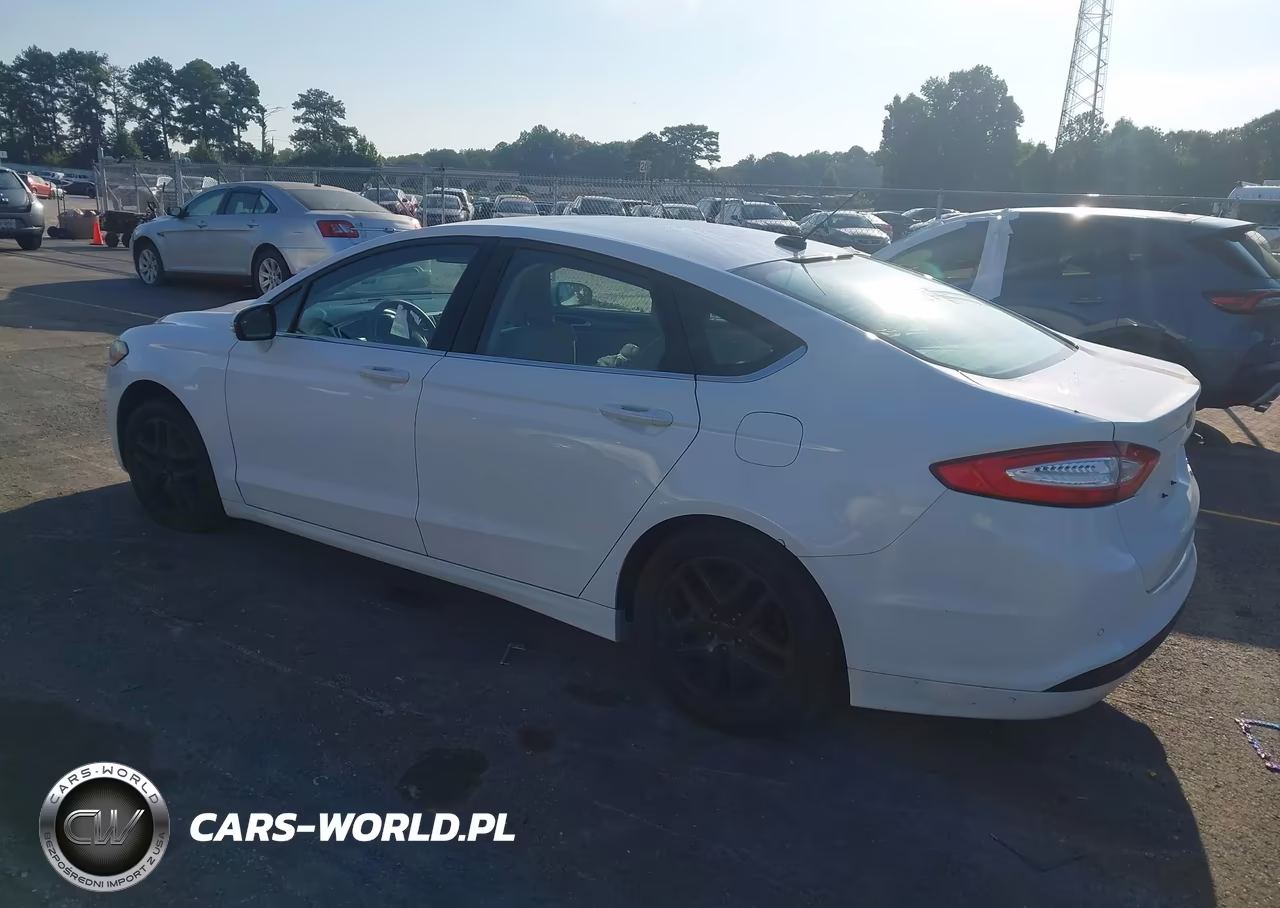 2013 Ford Fusion Se VIN:3FA6P0HR1DR229646 - 3