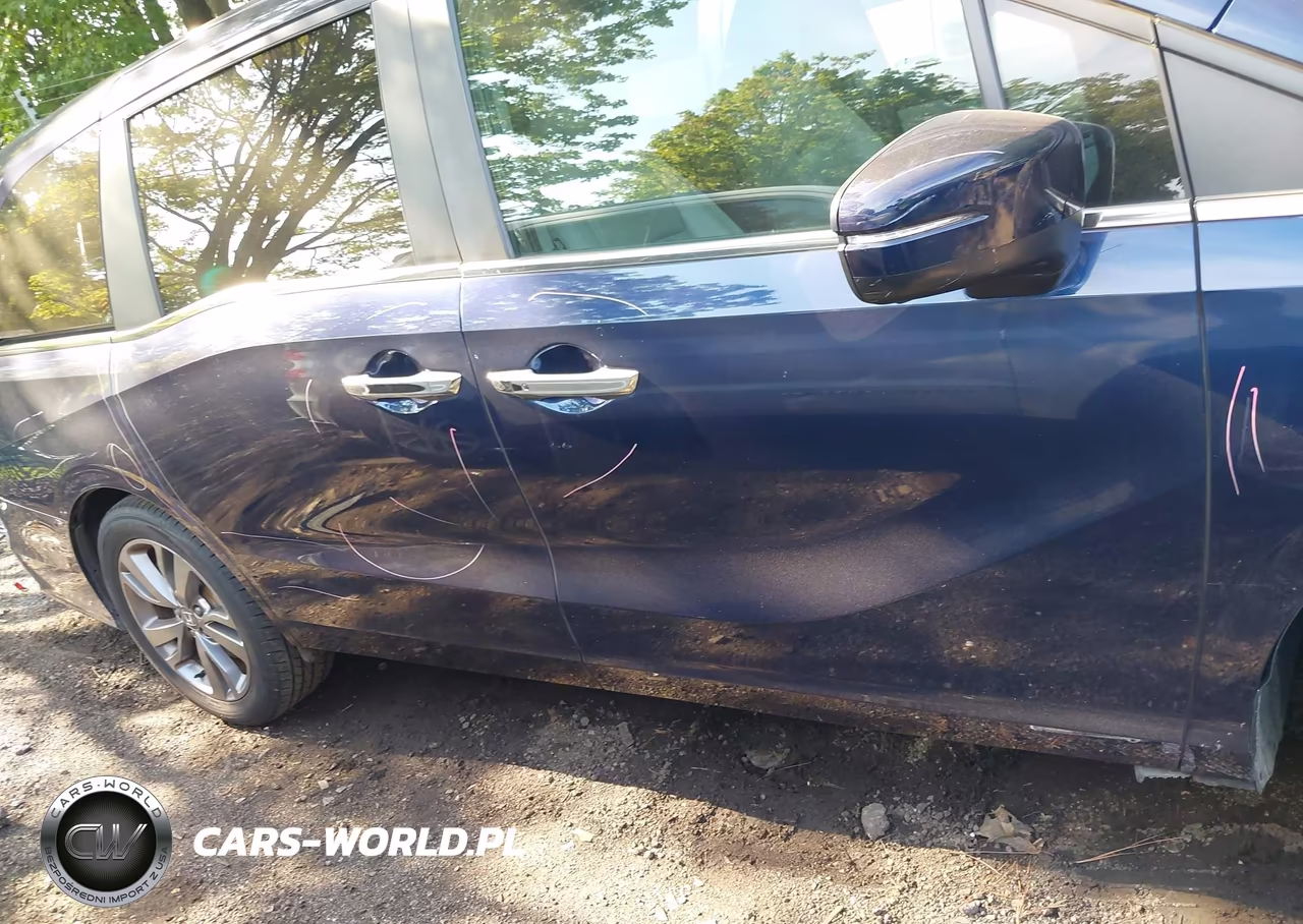 2022 Honda Odyssey Touring VIN:5FNRL6H8XNB044673 - 13