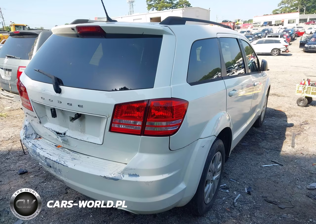 2018 Dodge Journey Se VIN:3C4PDCAB6JT295646 - 4