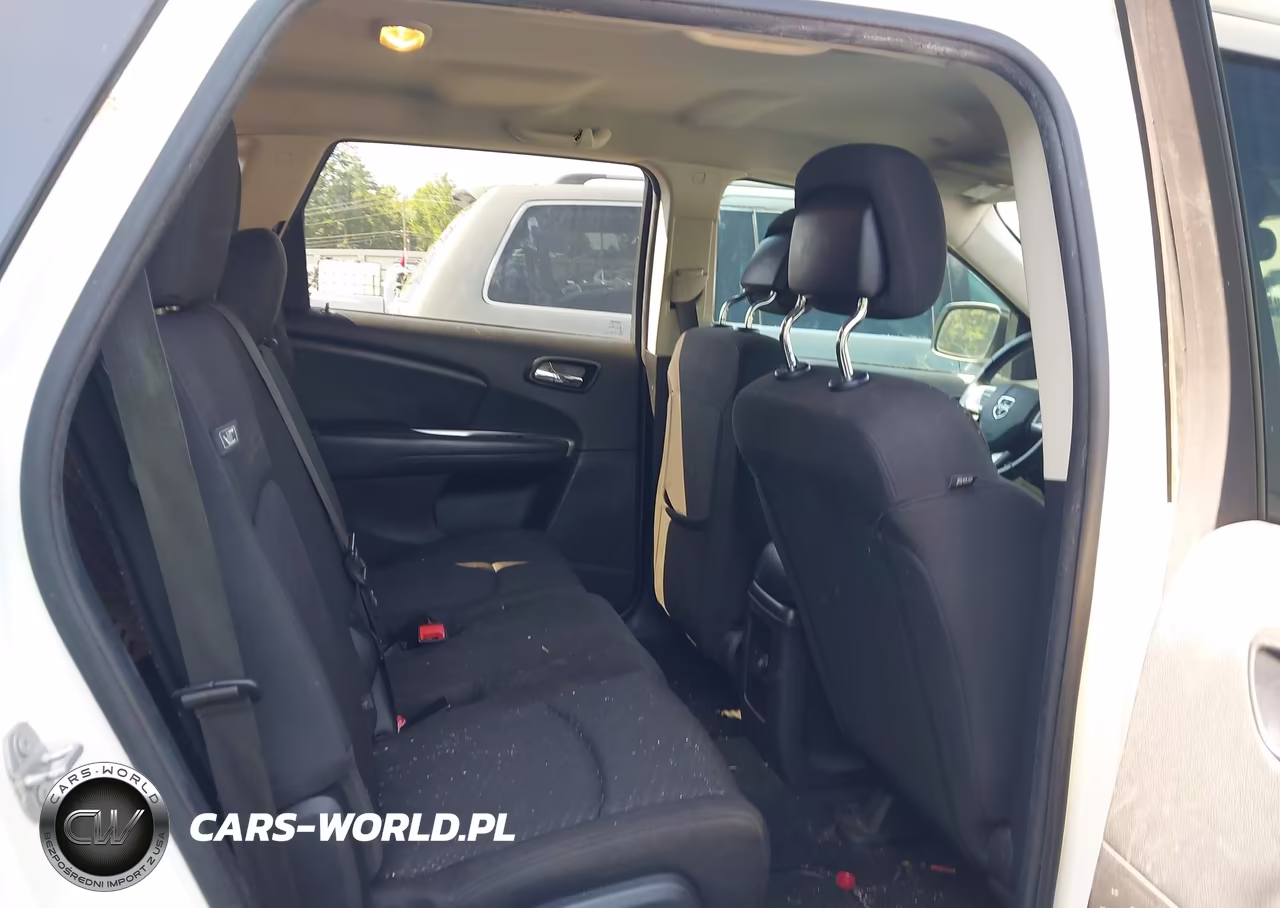 2018 Dodge Journey Se VIN:3C4PDCAB6JT295646 - 8