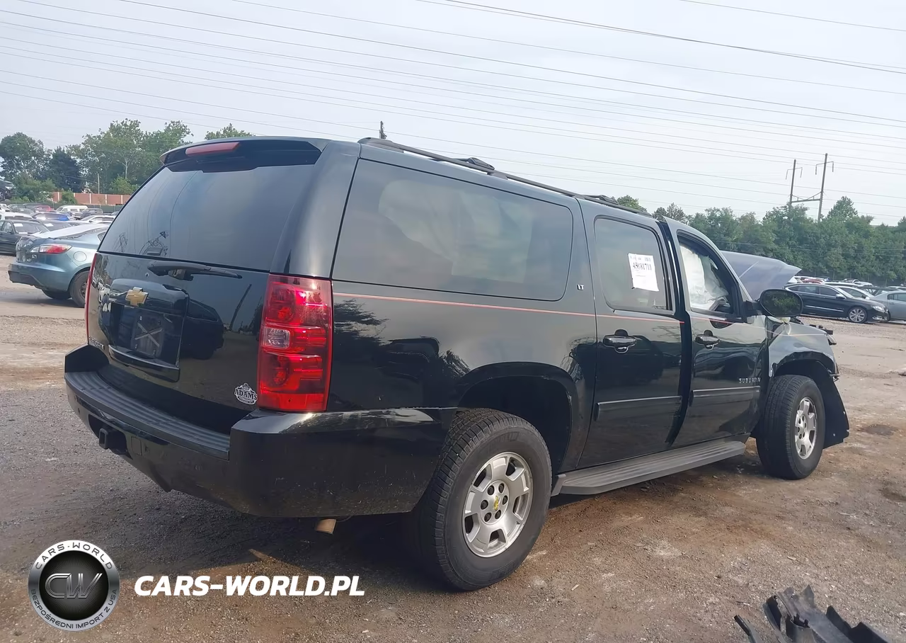 2013 Chevrolet Suburban 1500 Lt VIN:1GNSKJE73DR191467 - 4