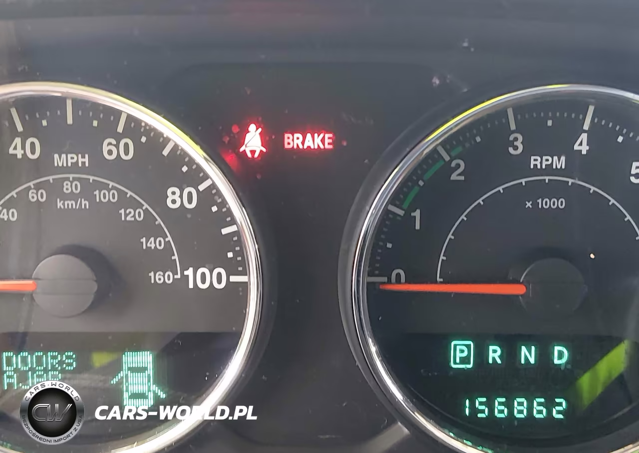 2013 Jeep Wrangler Unlimited Sahara VIN:1C4BJWEG6DL665682 - 7
